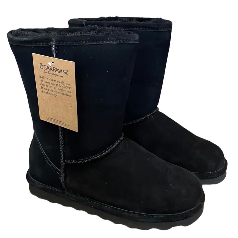 NWT BEARPAW Elle Short Wide Cow Suede Leather Upper Sheepskin Lining Boot Size 7